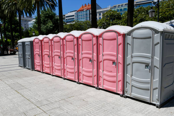 Best VIP or Luxury Restroom Trailers  in Horizon City, TX